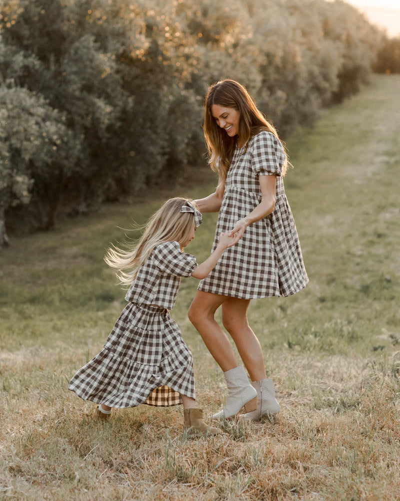 Rylee + Cru Tiered Midi Skirt || Charcoal Check – Crown Forever